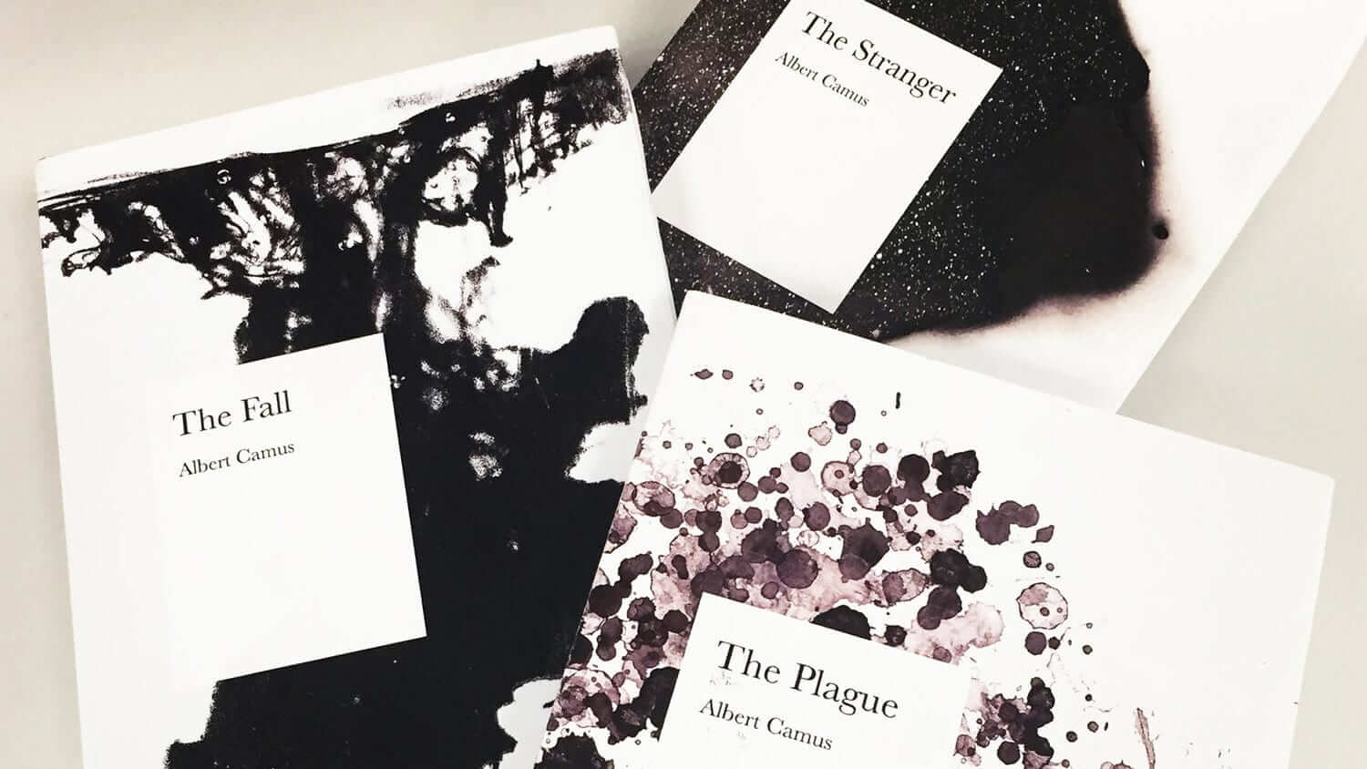 Novel The Fall dan dua novel lainnya karya Albert Camus yang tergabung dalam sebuah trilogi